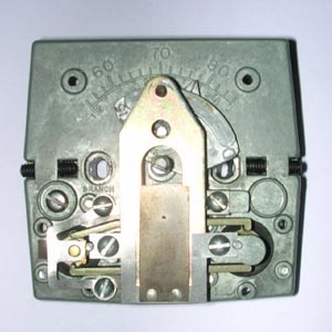 Robertshaw Large Early Model Pneumatic Thermostats