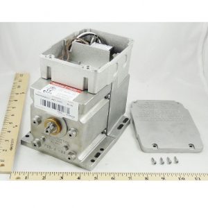 NEW 120/208/240V 2 pos SR w/ switch