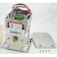 NEW C1000 4//20ma 120V 2 switch Adj Symmetrical